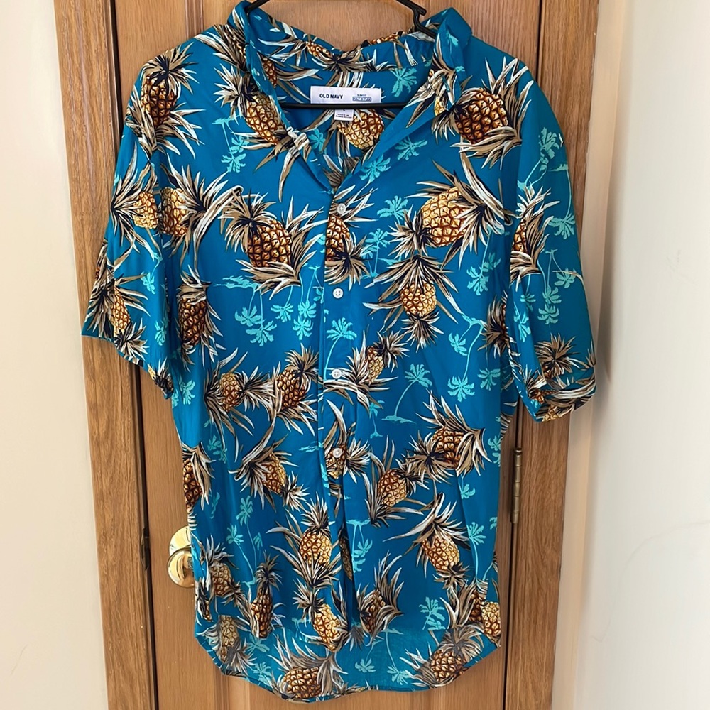 Old Navy Pineapple Hawaiian Button Up Shirt